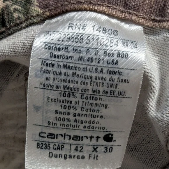 Vintage Carhartt Men's Realtree Camo baggy Carpenter Pants Size 40x30
